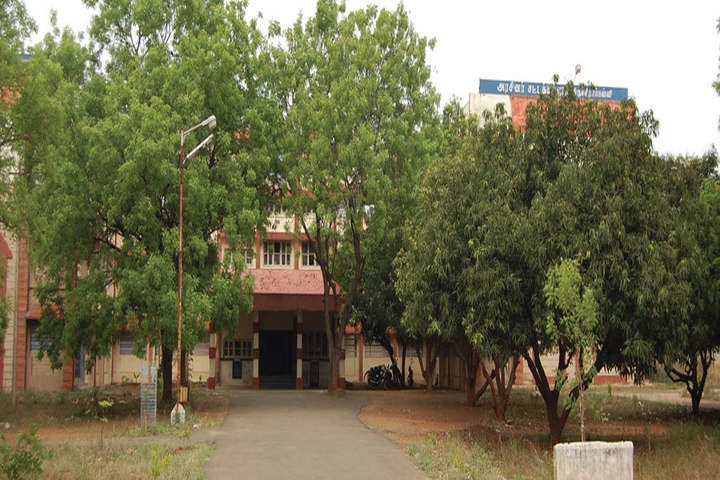 https://cache.careers360.mobi/media/colleges/social-media/media-gallery/9393/2020/12/1/Campus view of Government Law College Tiruchirapalli_Campus-view.jpg